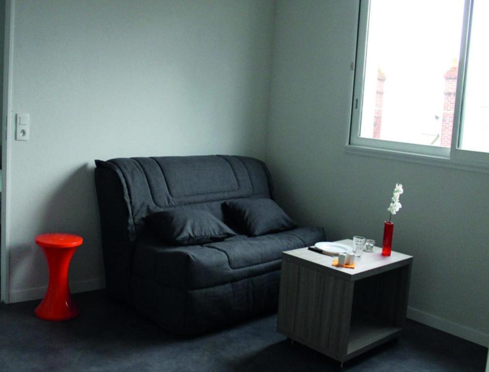 Uxco Omega Rouen Apartment Ruang foto