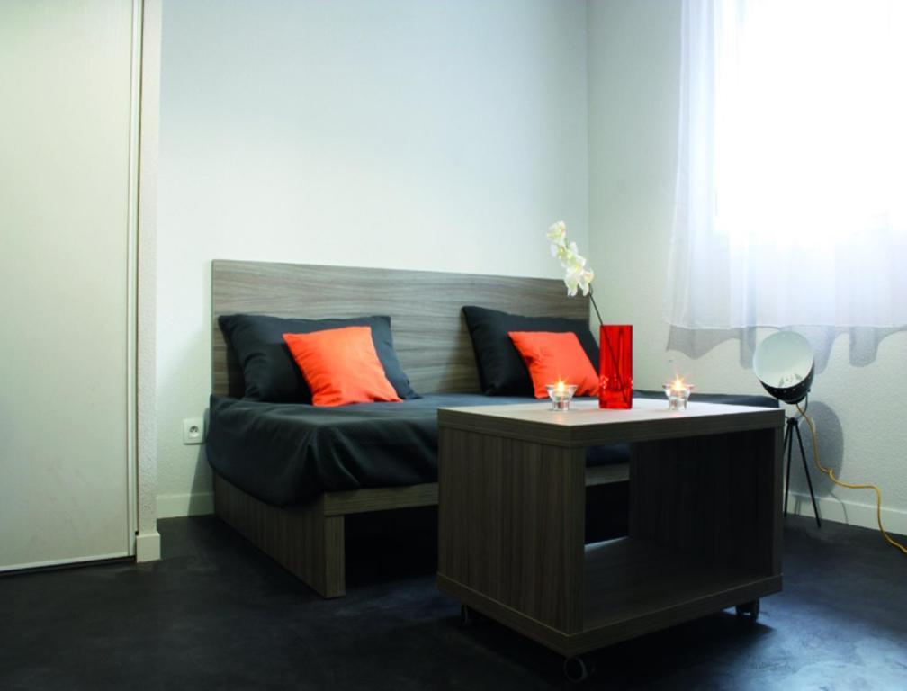 Uxco Omega Rouen Apartment Ruang foto