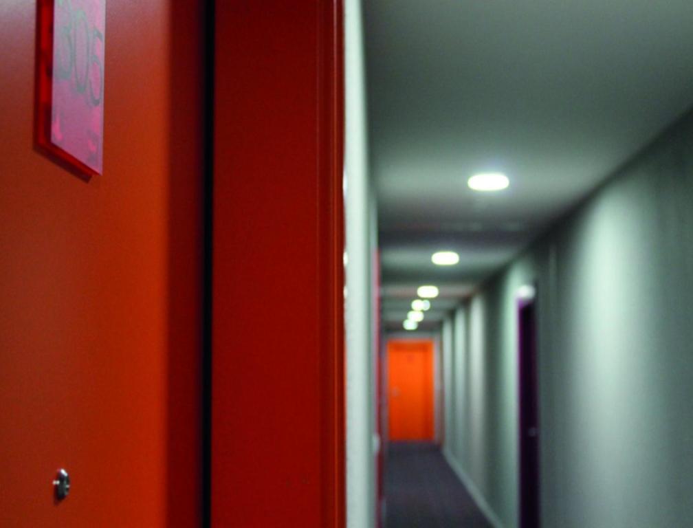 Uxco Omega Rouen Apartment Bagian luar foto